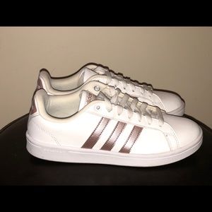 ADIDAS ORTHOLITE FLOAT SNEAKERS!